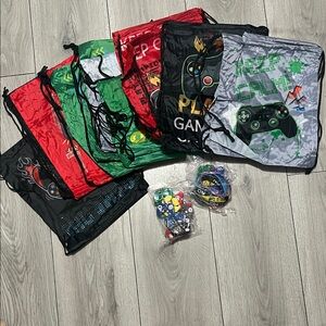 Assorted Gaming Drawstring Bags with Accessories 16 pc- Multicolor gamer party
